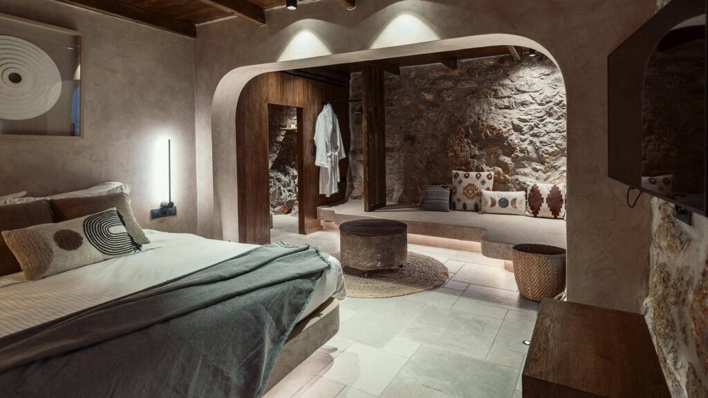 Spilia Suite with Hot Tub in Mani - KaSeas Boutique Hotel, Mani