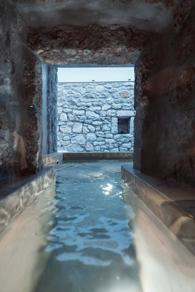 Spilia Suite with Hot Tub in Mani - KaSeas Boutique Hotel, Mani