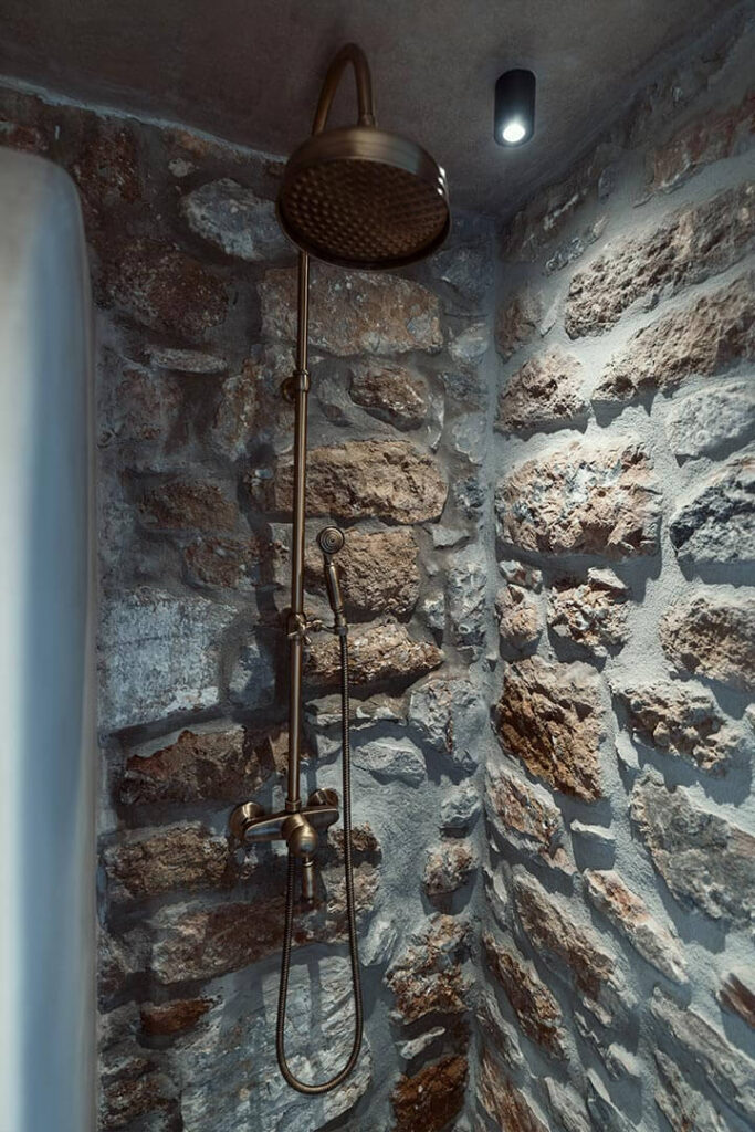 Katoi Room in Gerolimenas - KaSeas Boutique Hotel