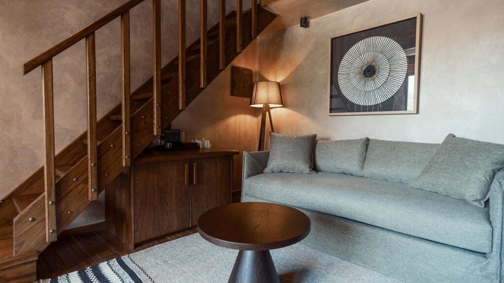 kokona-kaseas-living-room