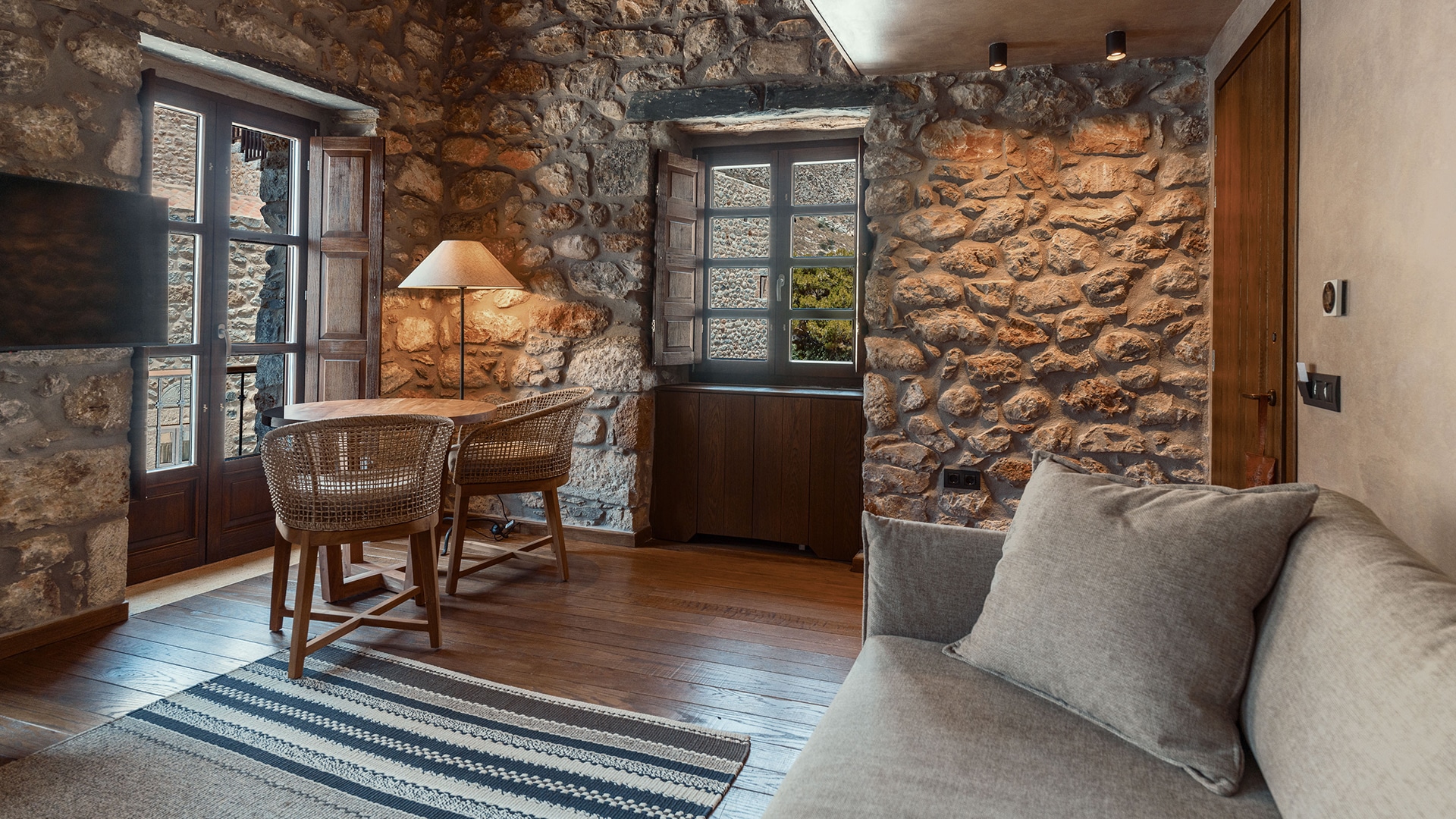 Kaseas About Gallery L 0006 Kaseas Website About Kaseas Gallery 10