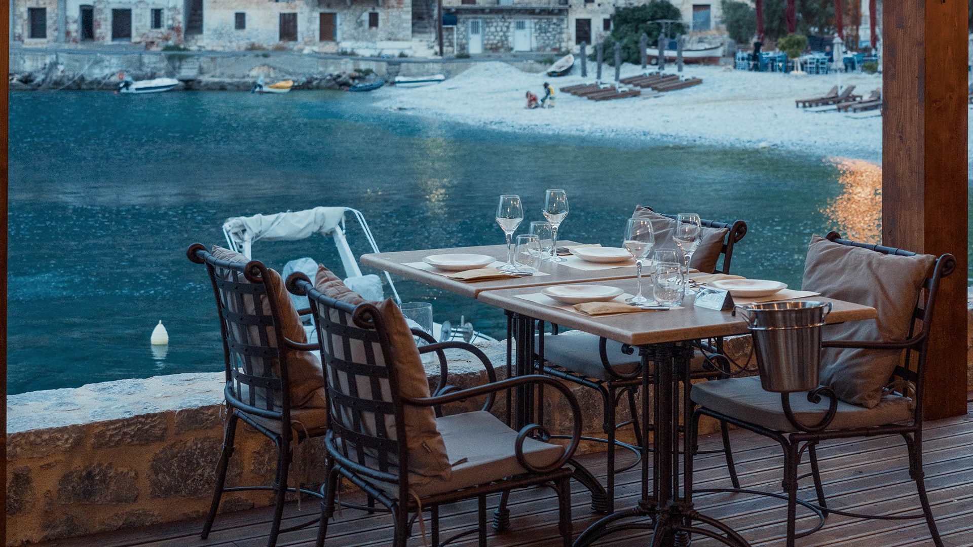 restaurant